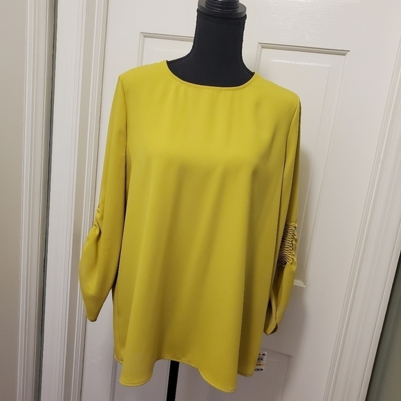NWT Alfani Warm Olive In Color Blouse Size Medium, Colorful, Business - Picture 1 of 9